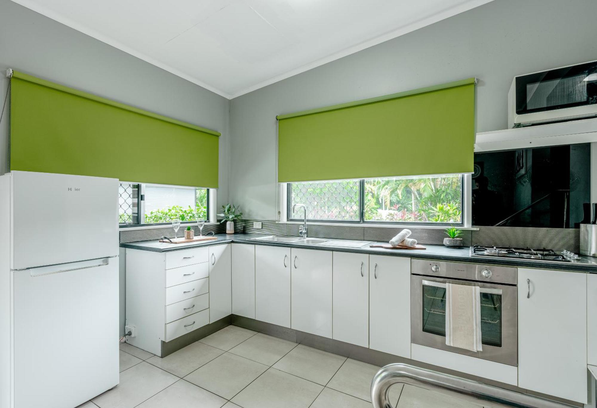 Tasman Holiday Parks - Cairns Cool Waters Exterior photo