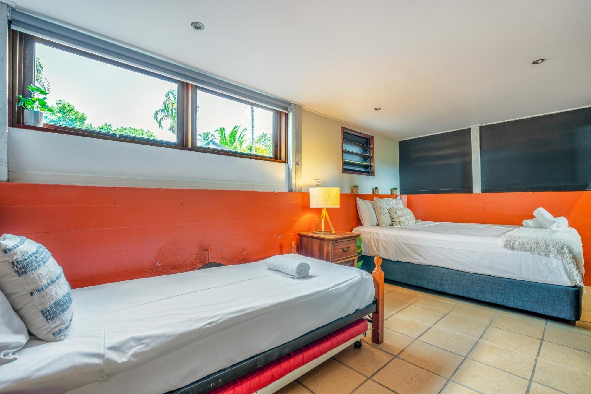 Tasman Holiday Parks - Cairns Cool Waters Exterior photo