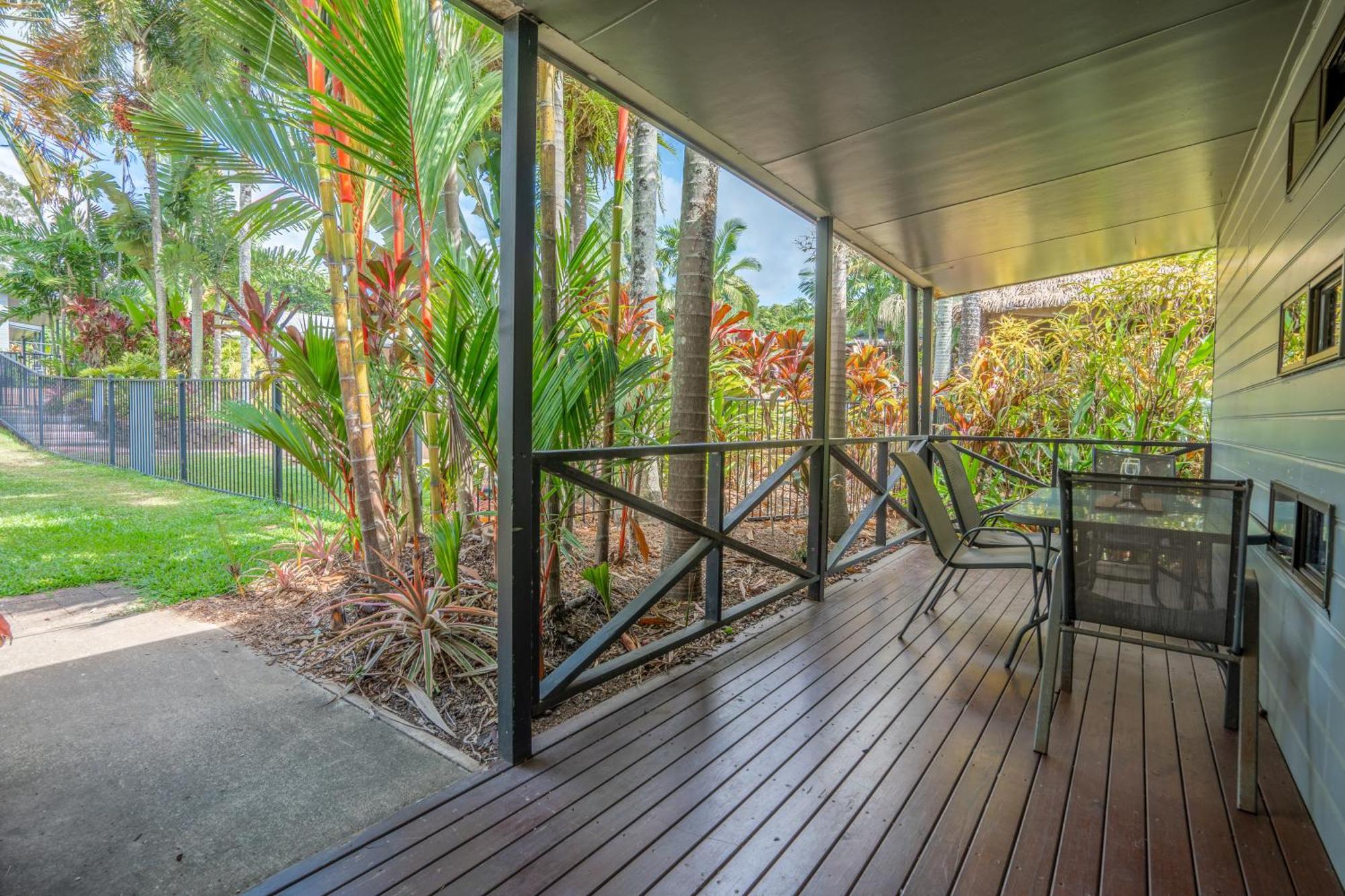 Tasman Holiday Parks - Cairns Cool Waters Exterior photo