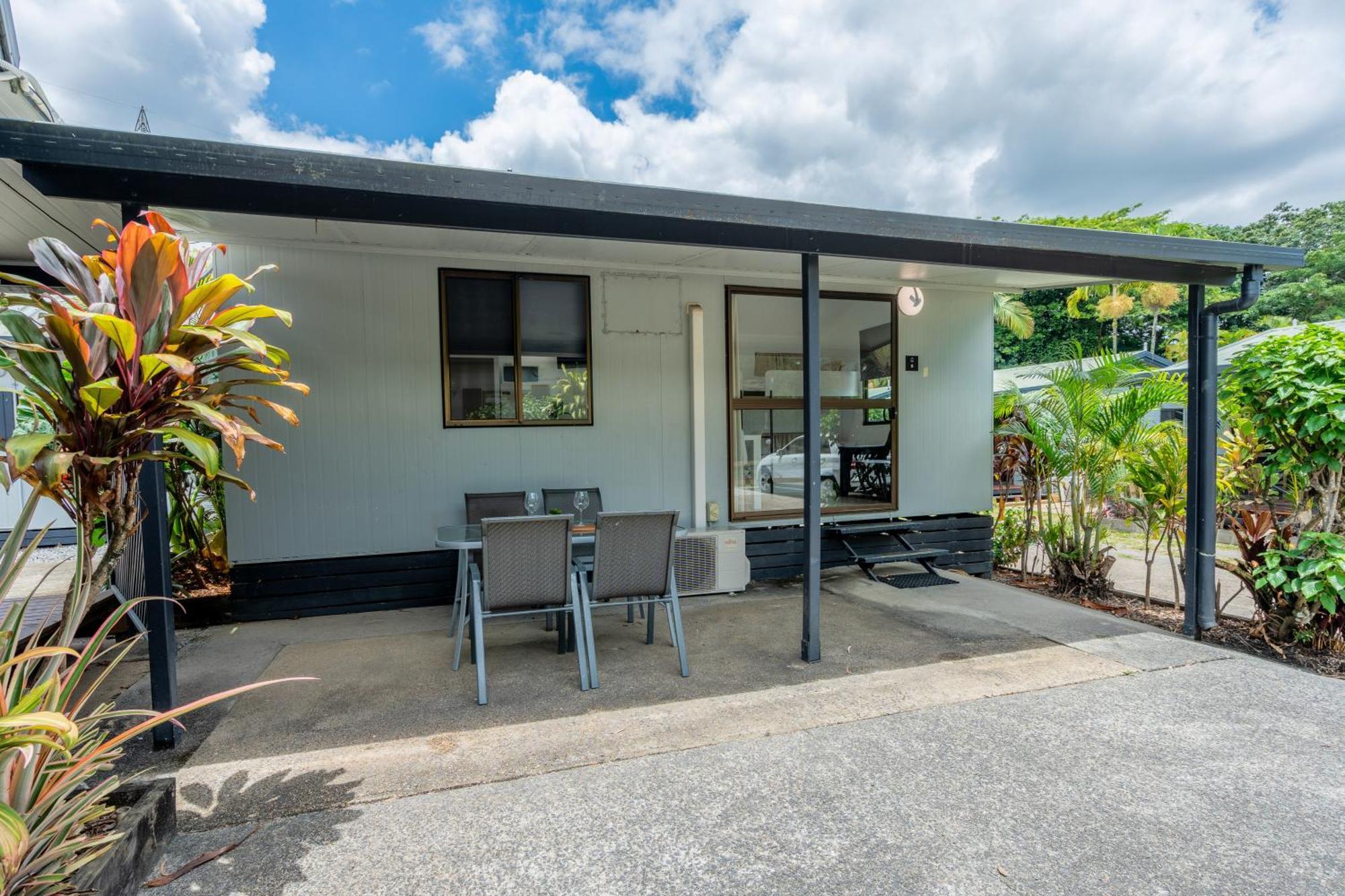 Tasman Holiday Parks - Cairns Cool Waters Exterior photo